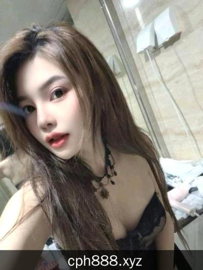 纯欲大胸长腿妹妹