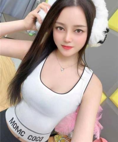 丰满性感颜值老妹