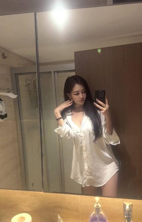 女友式服务眉眉