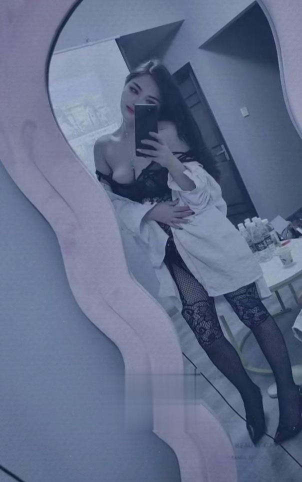 滨江身材火辣的女友系妹妹