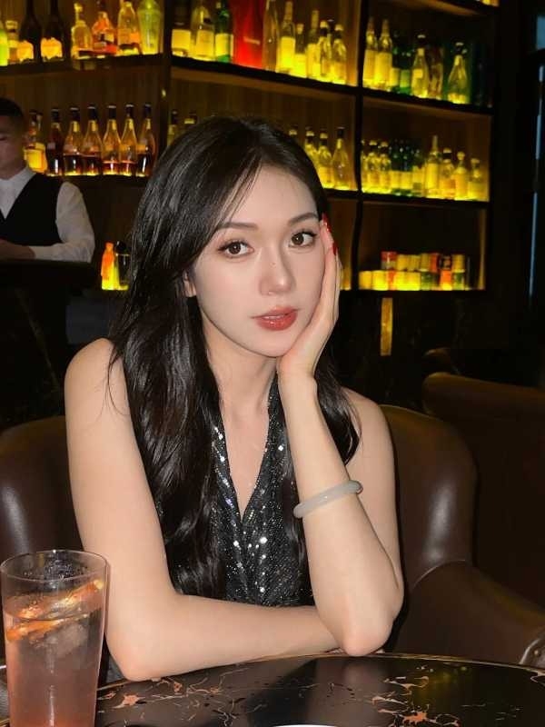 惠阳三合清纯纯欲美女服务-卡卡